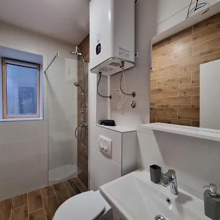 Nivalis Hill N&v * Jahorina